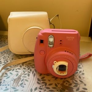 Instax mini 9 w/ case